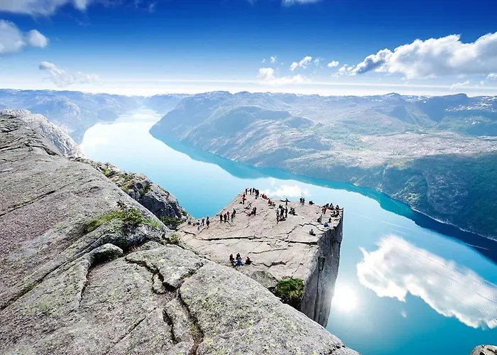 Harmony Center * סטוונגר